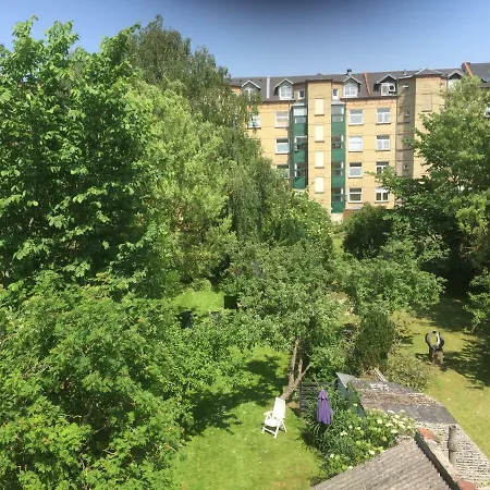 Skt. Knudsgade 46 * Odense